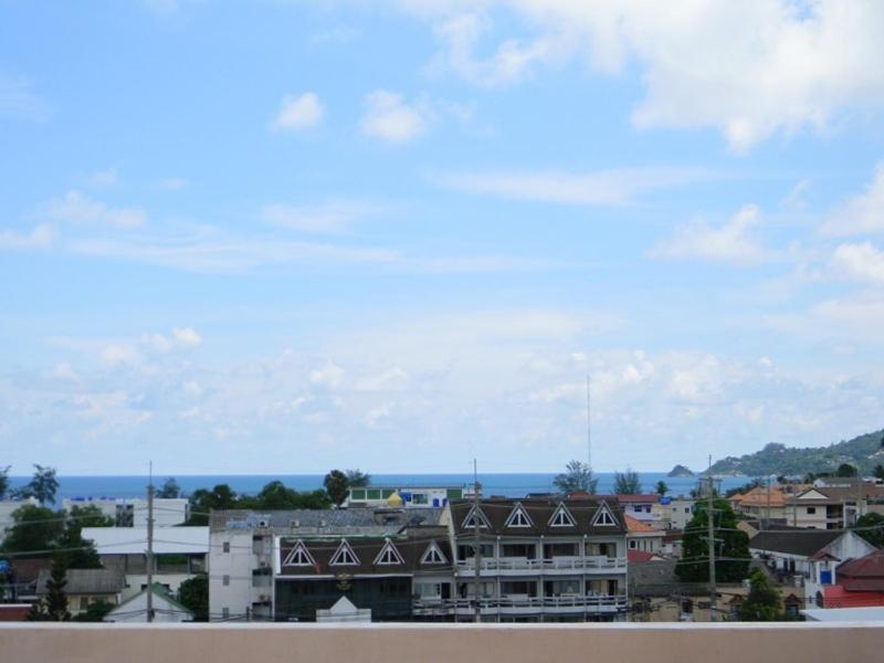 G&B Guesthouse Patong Eksteriør billede