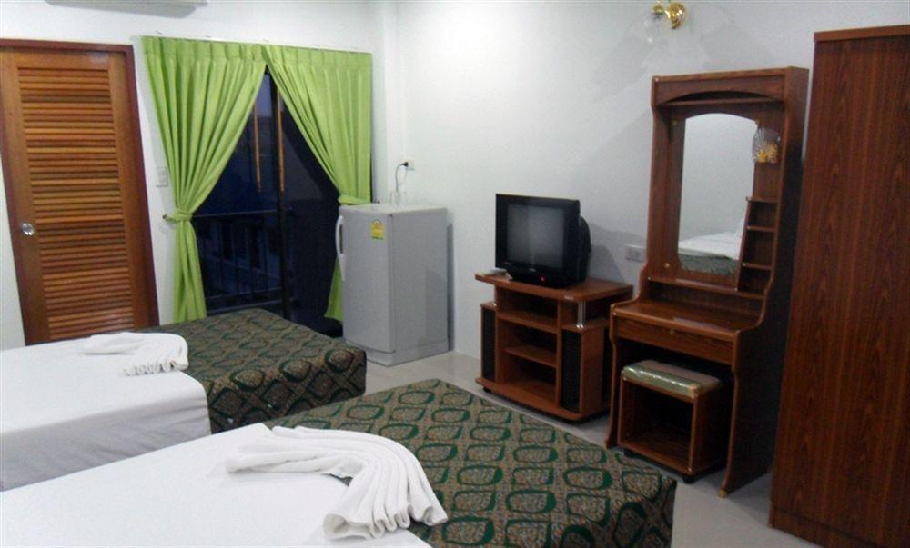 G&B Guesthouse Patong Eksteriør billede