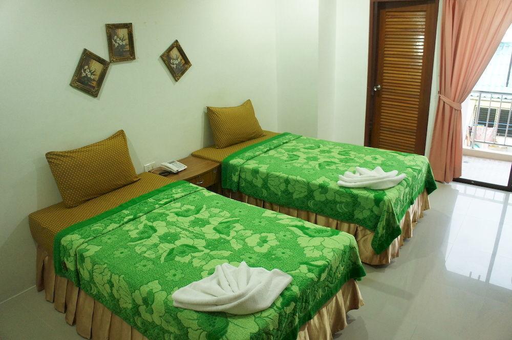 G&B Guesthouse Patong Eksteriør billede