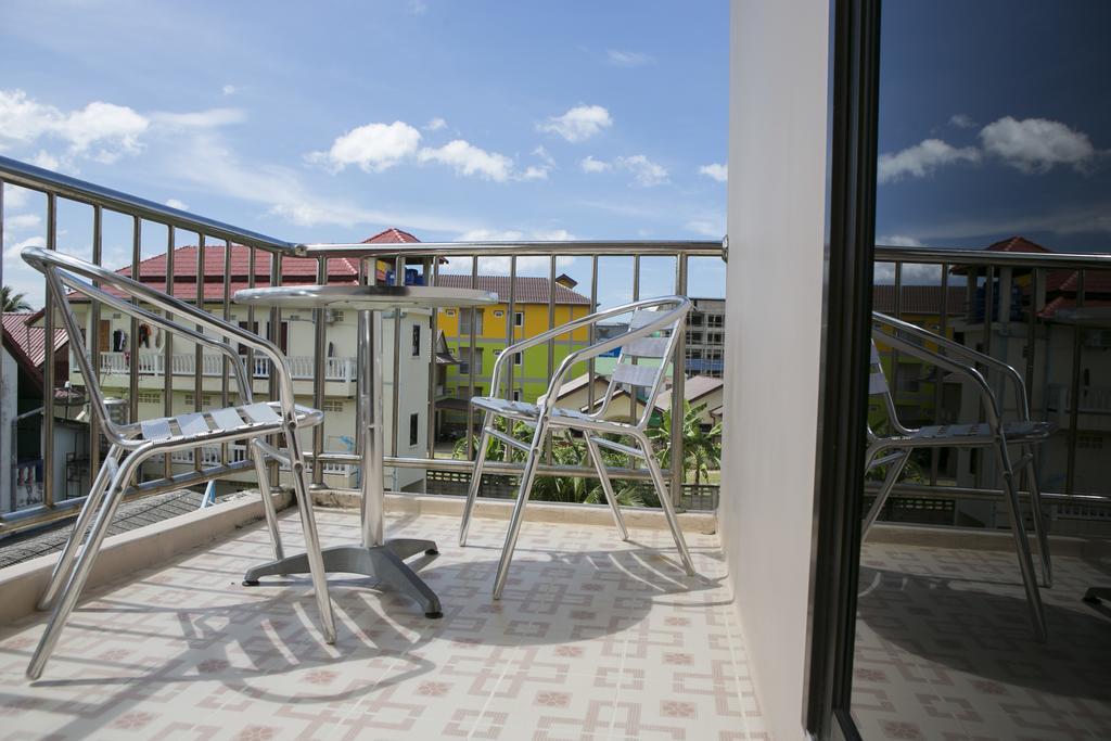 G&B Guesthouse Patong Eksteriør billede