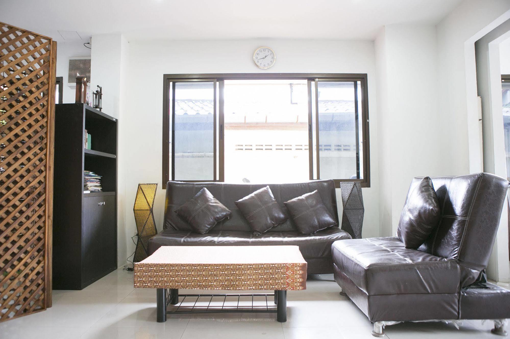 G&B Guesthouse Patong Eksteriør billede