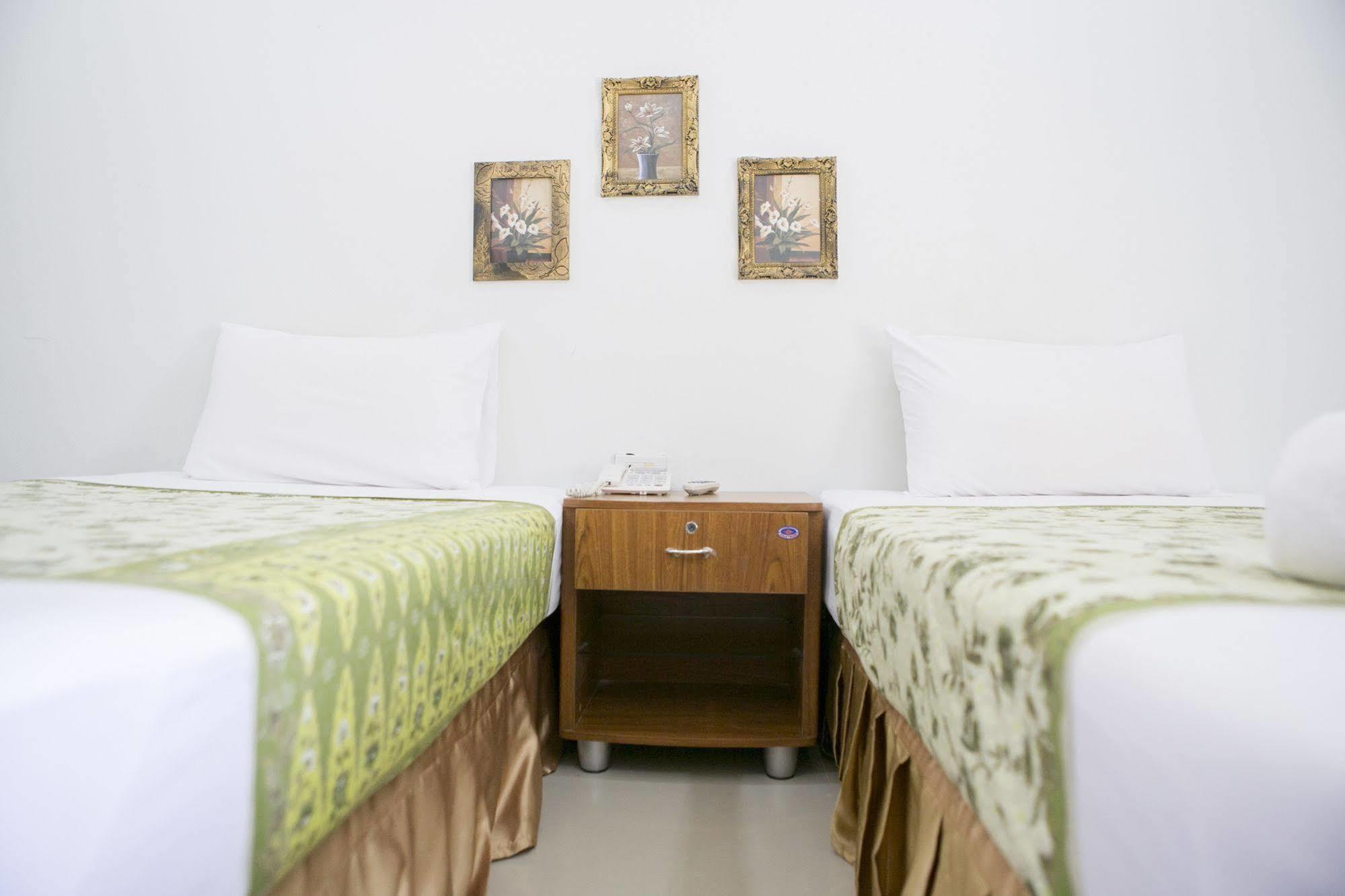 G&B Guesthouse Patong Eksteriør billede