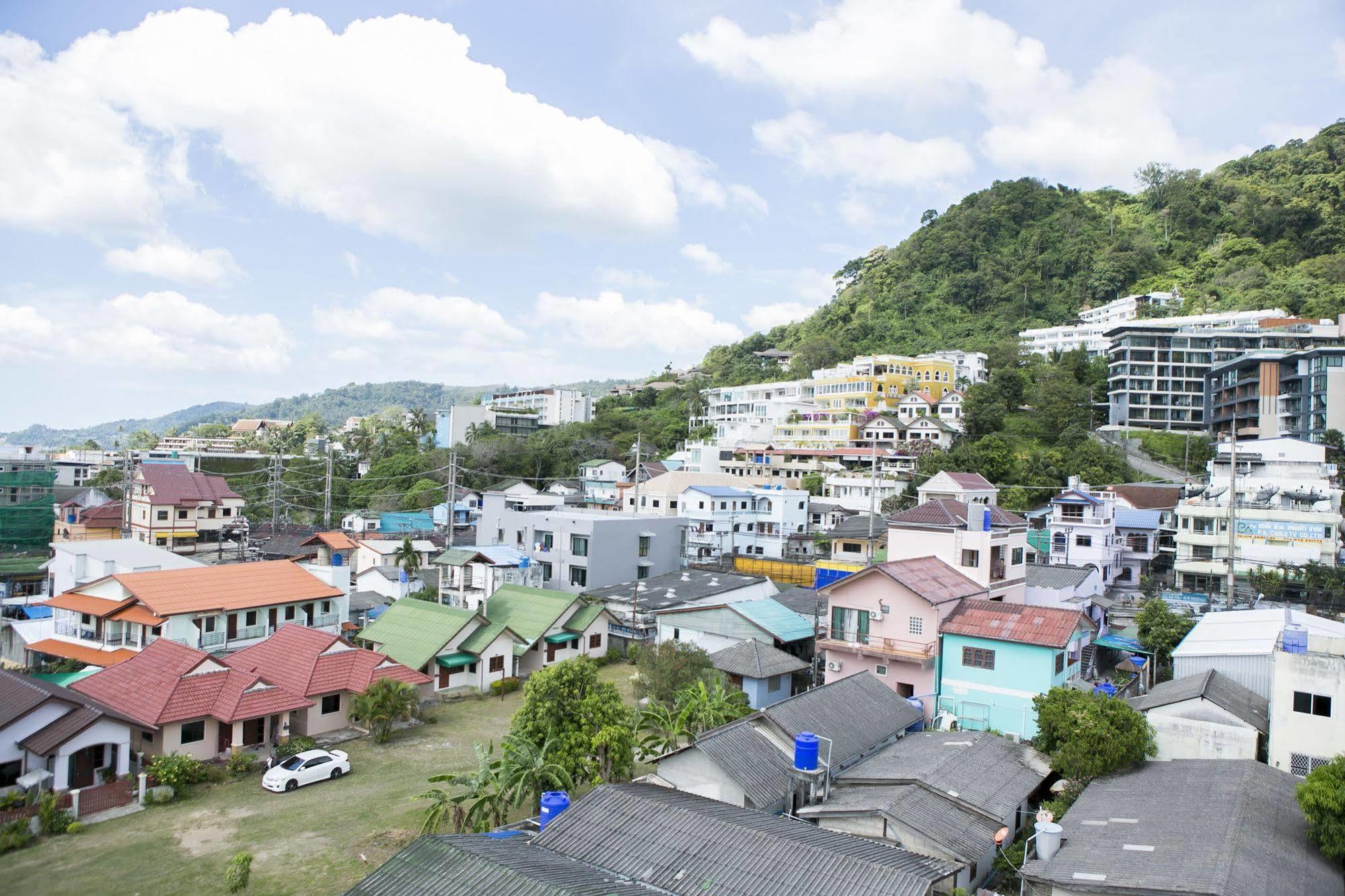 G&B Guesthouse Patong Eksteriør billede