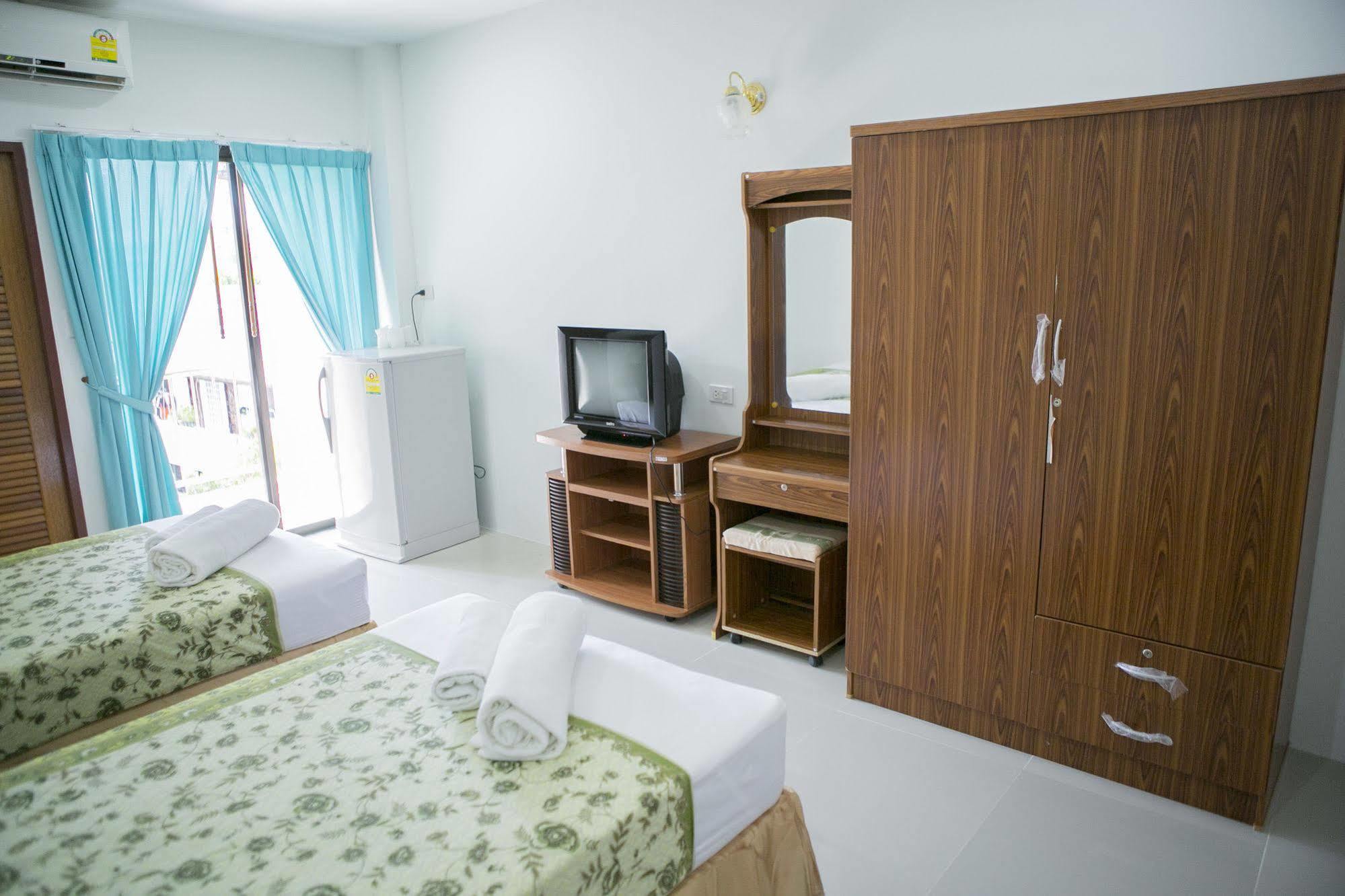 G&B Guesthouse Patong Eksteriør billede