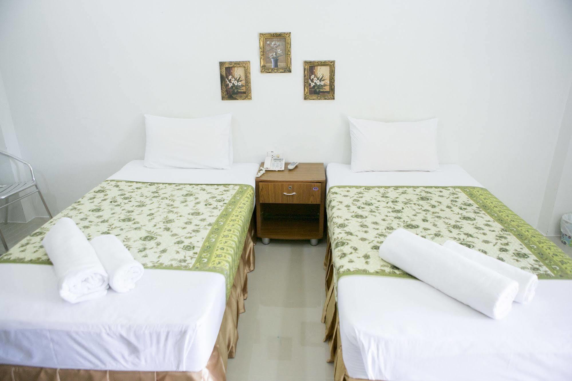 G&B Guesthouse Patong Eksteriør billede